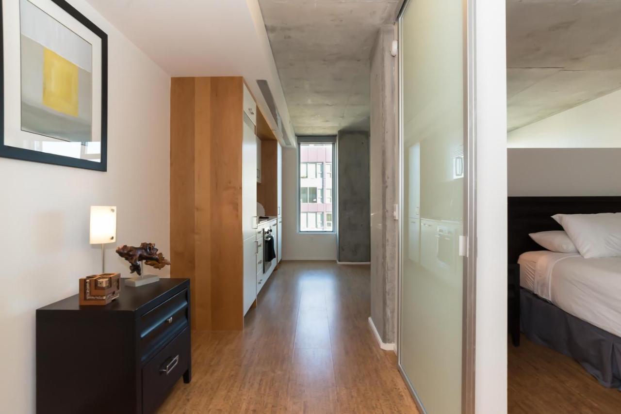 Sobe Third Ave Apartments Сиэтл Экстерьер фото