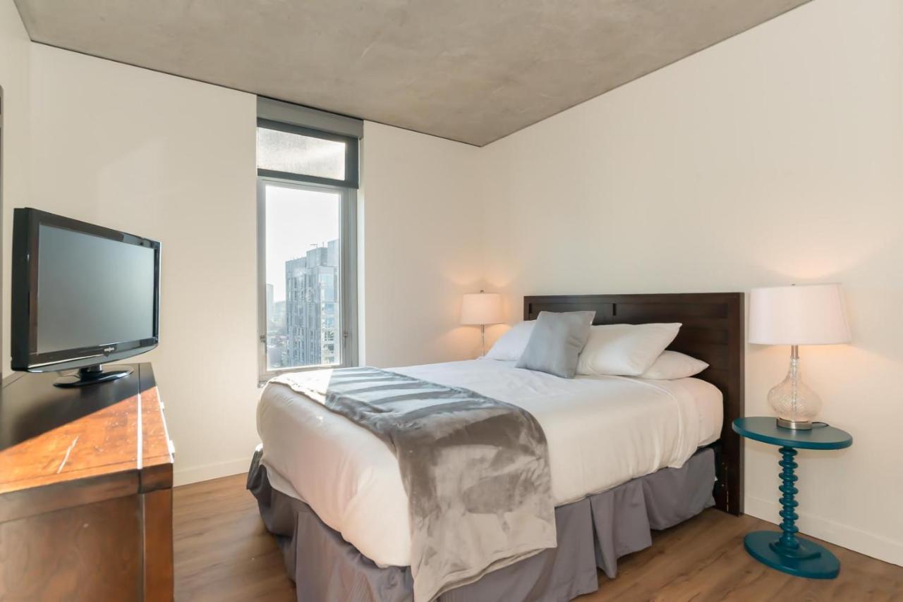 Sobe Third Ave Apartments Сиэтл Экстерьер фото