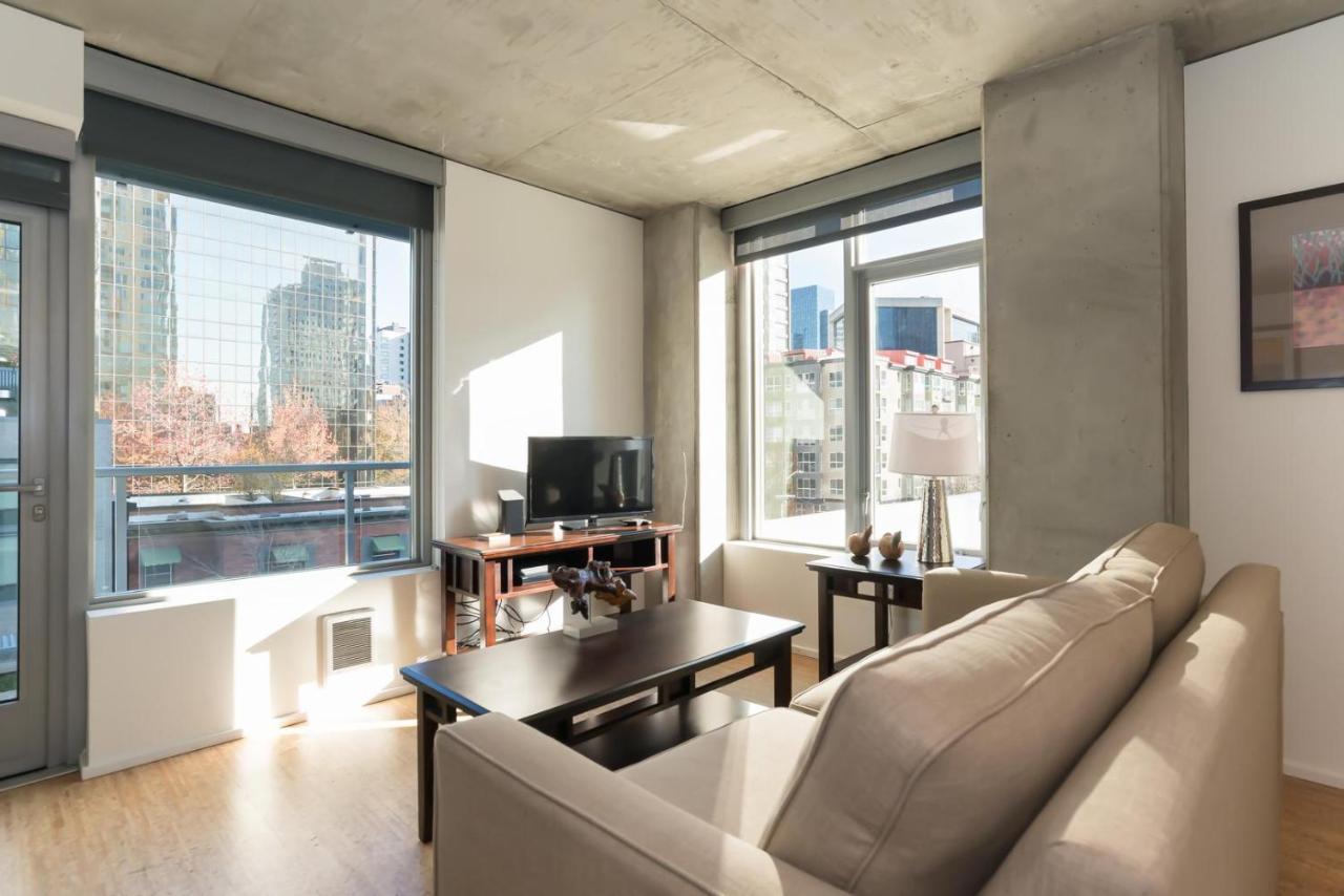 Sobe Third Ave Apartments Сиэтл Экстерьер фото