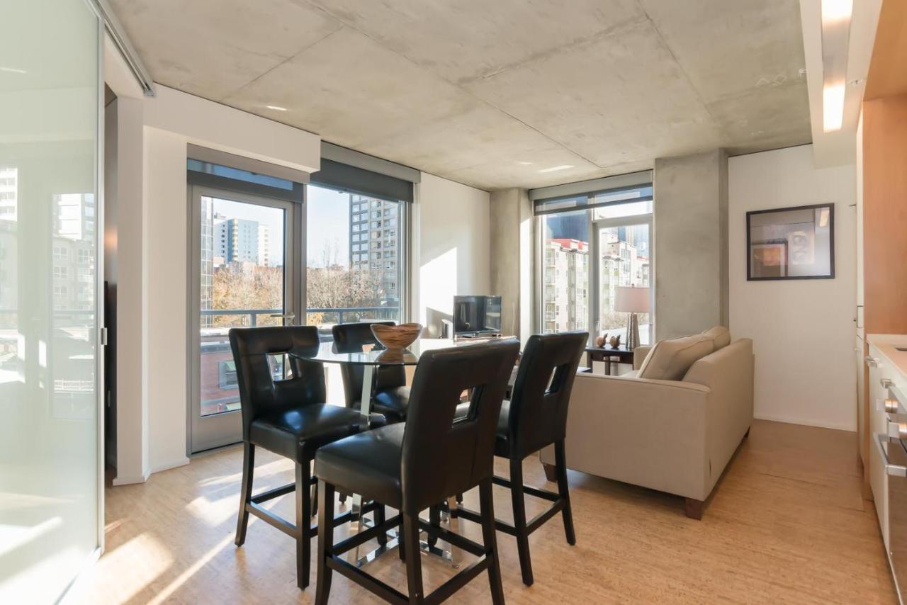 Sobe Third Ave Apartments Сиэтл Экстерьер фото